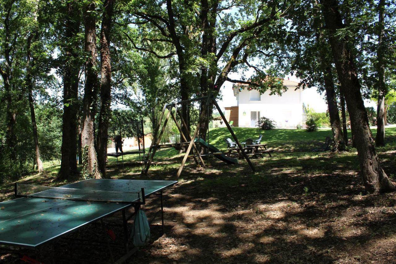 gîte côté vallée Puycornet Extérieur photo